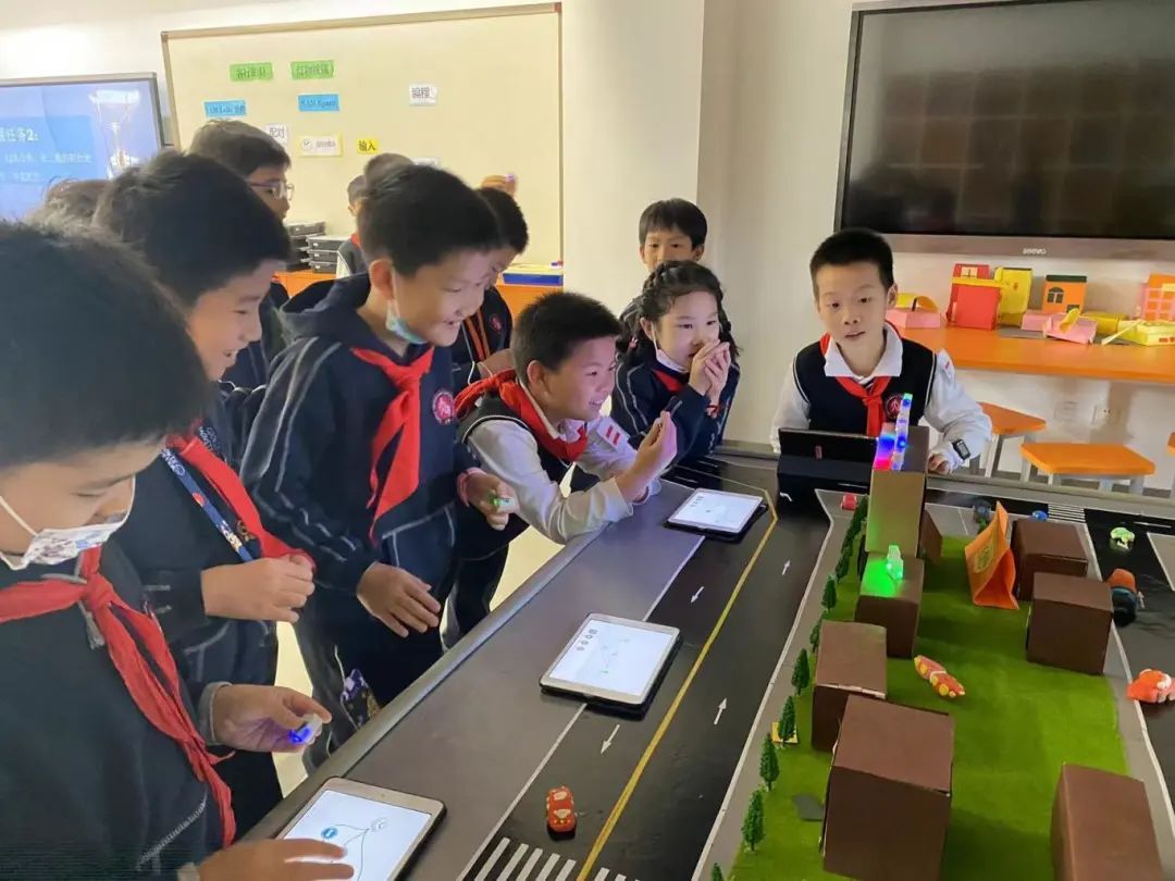 融合創新，科技賦能 靜安教育六大重點任務引領高質量教育新篇章